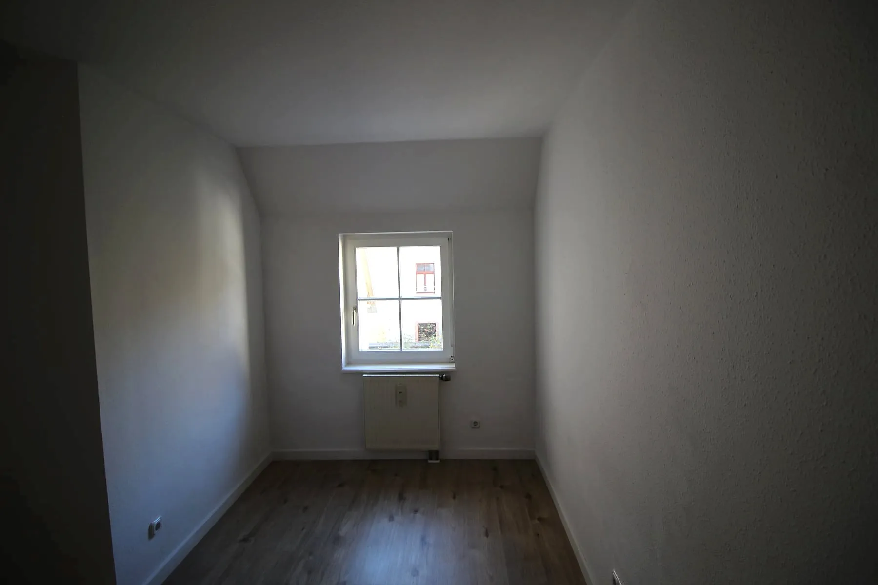 Zimmer mit Fenster