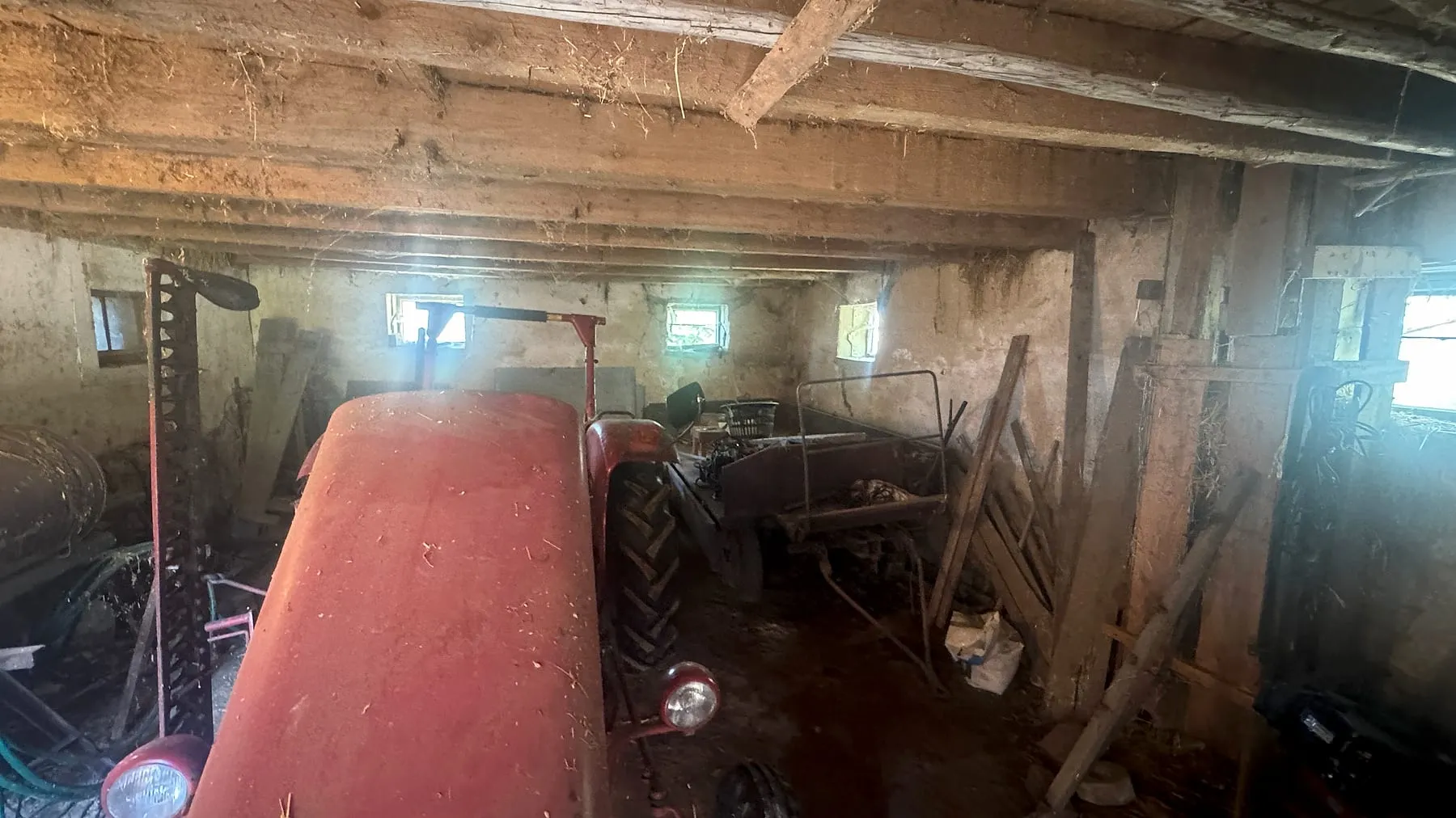 Weitere Garage